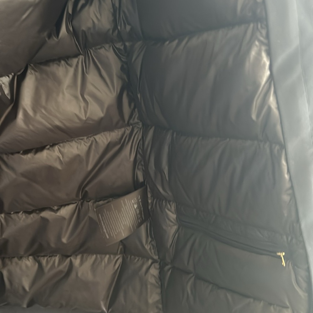 Mackage jacket - Picture 3 of 7